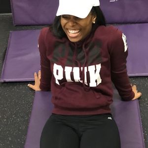 Meet your Posher, Daneitra